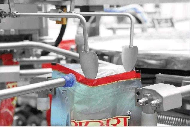 Rotary Premade Pouch Potato Chips Packaging Machine